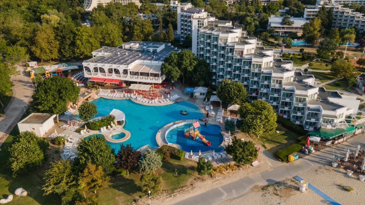 Laguna Beach Hotel Αλμπένα Εξωτερικό φωτογραφία