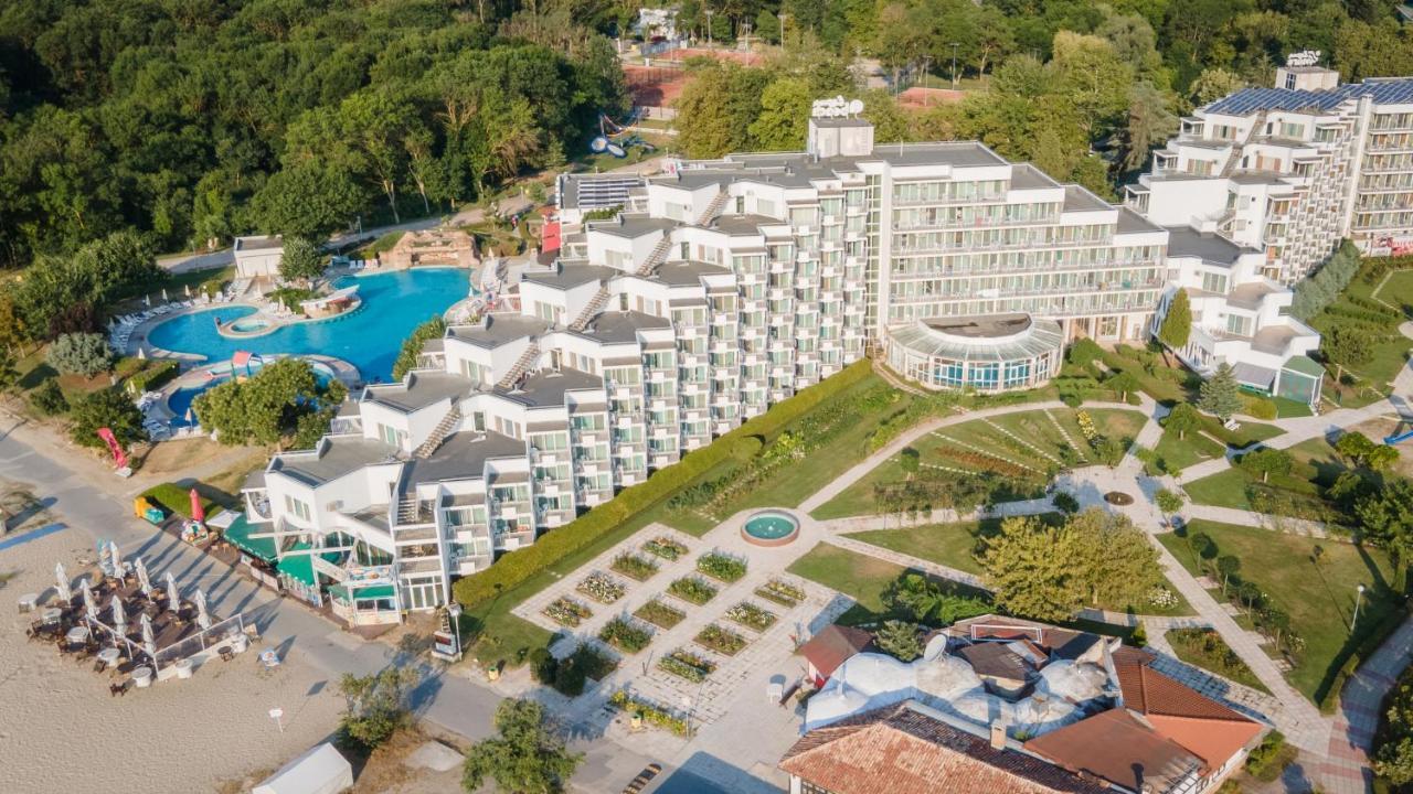 Laguna Beach Hotel Αλμπένα Εξωτερικό φωτογραφία