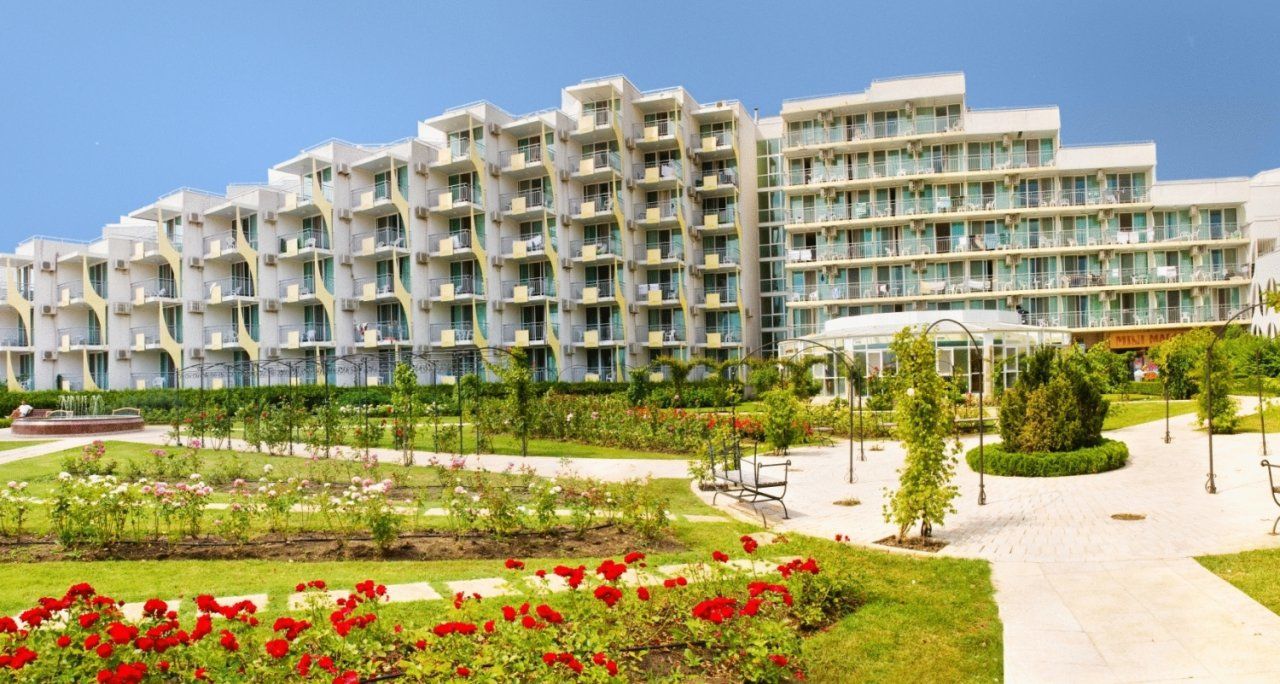 Laguna Beach Hotel Αλμπένα Εξωτερικό φωτογραφία
